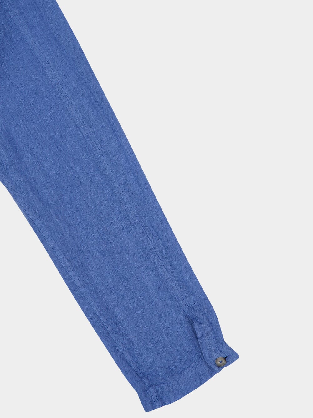 Indigo Long-Sleeve Linen Shirt with Front Pockets - Image 4
