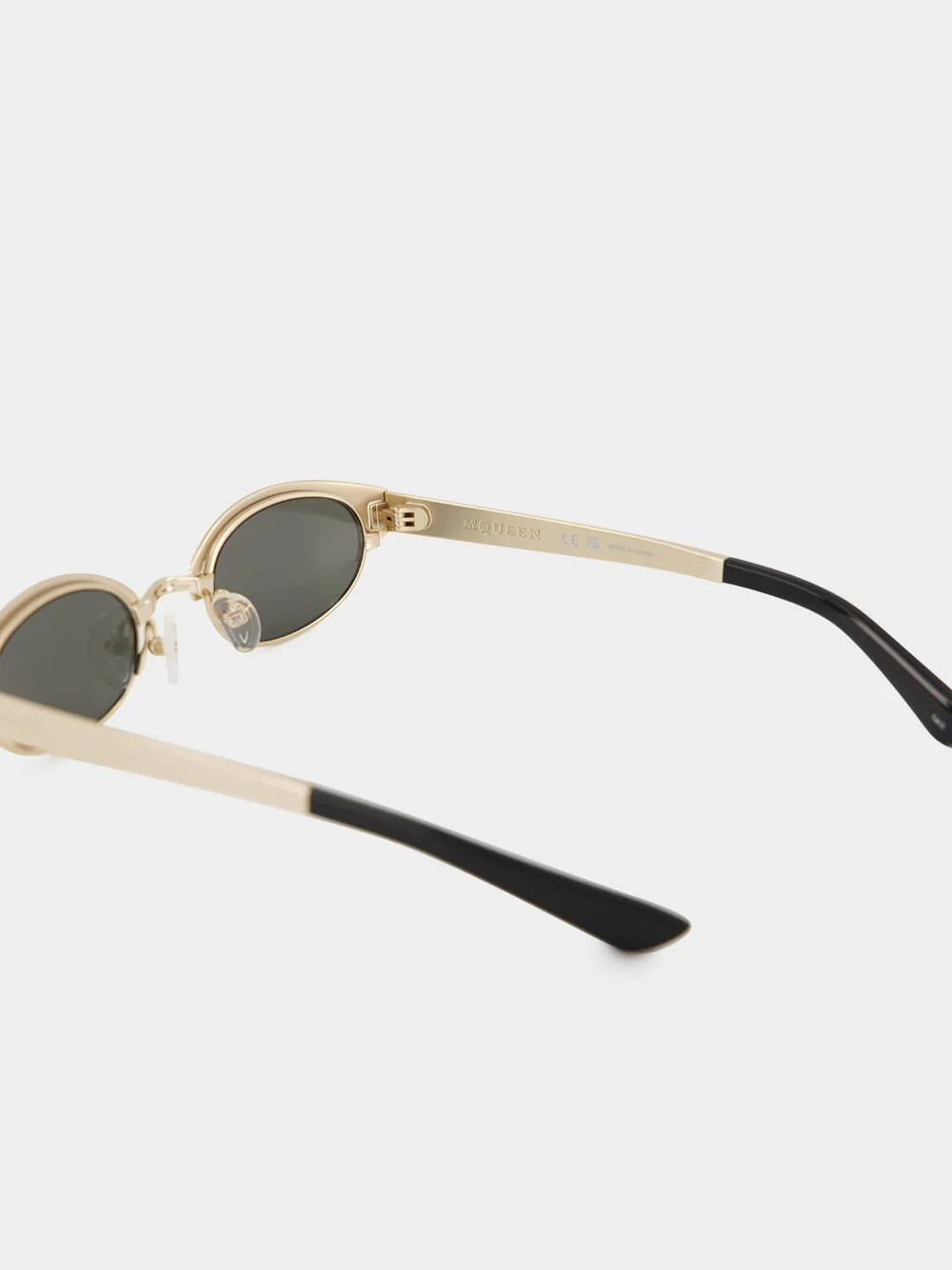 Gold Ellipse Metal Round Sunglasses - Image 5