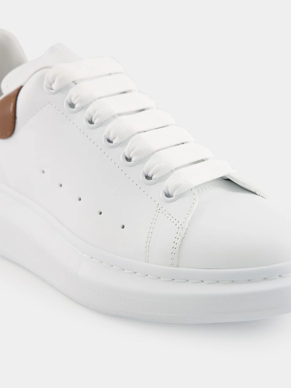Off-White and Brown Oversized Sneakers - Image 7