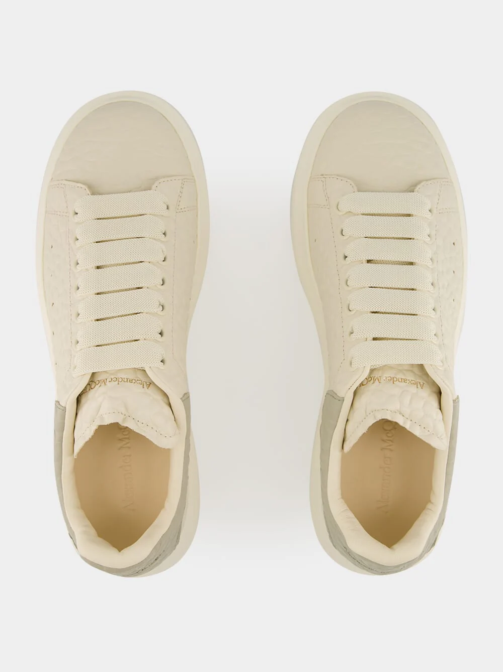 Off White and Green Oversized Sneaker - Image 4