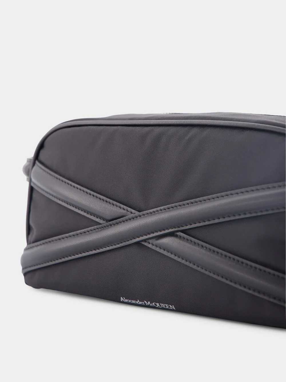 Signature Wash Bag - Image 6