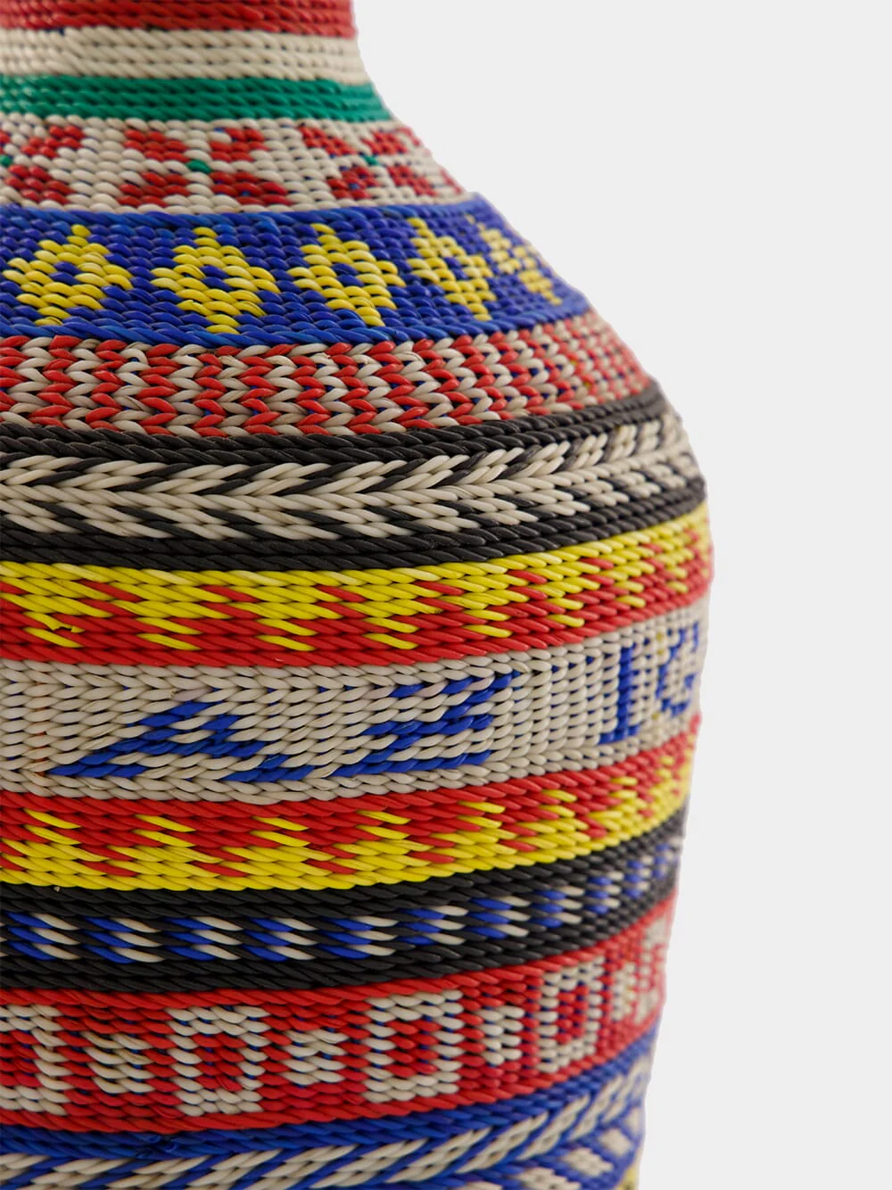 Patterned Woven Glass Flask with Handle - Image 4