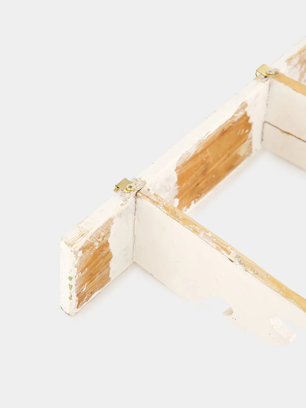Rustic White Wooden Shelf - Image 6