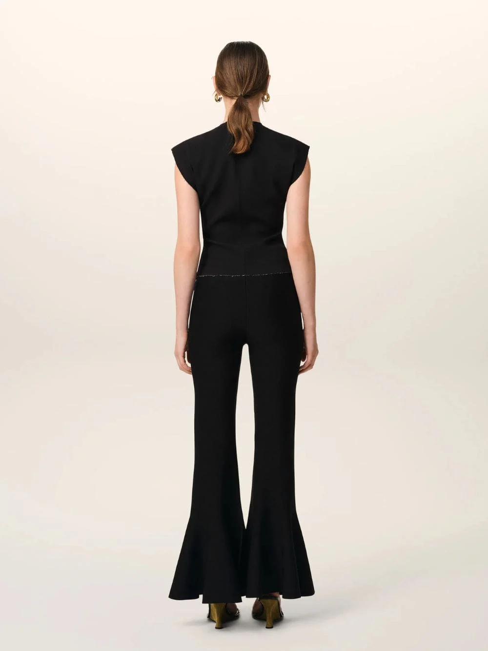 Black Godet Short Trousers - Image 3