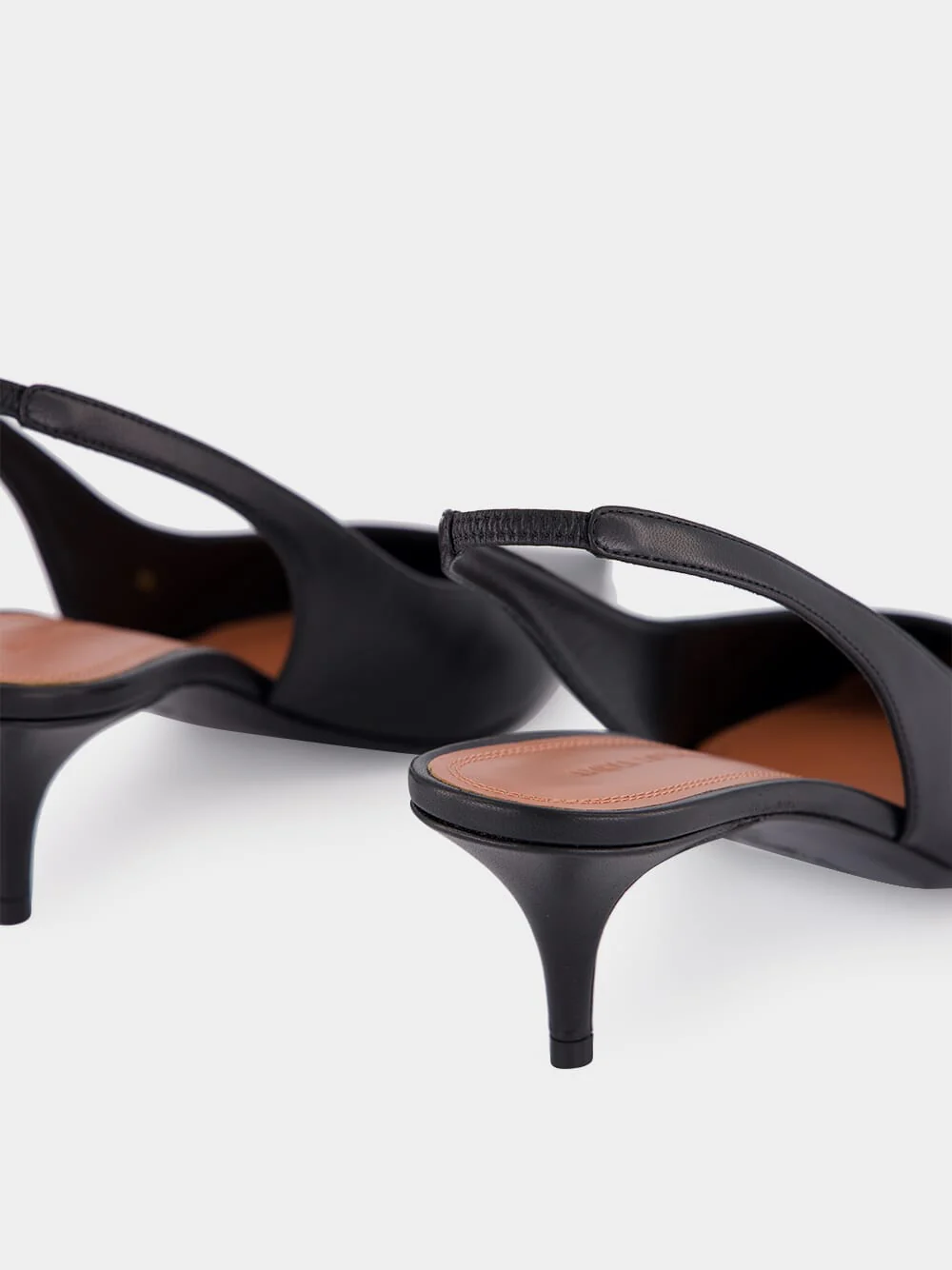 Black Anok Sling 55 in Nappa - Image 6