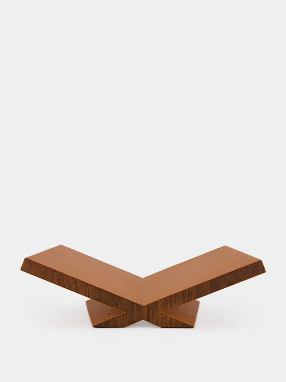 Camel Classic Culture Bookstand