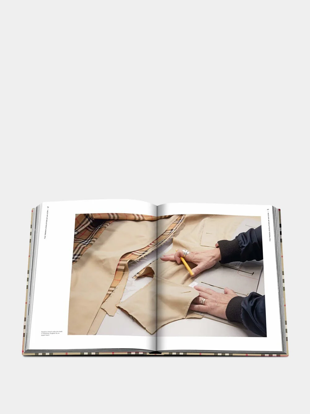 Burberry - Image 5
