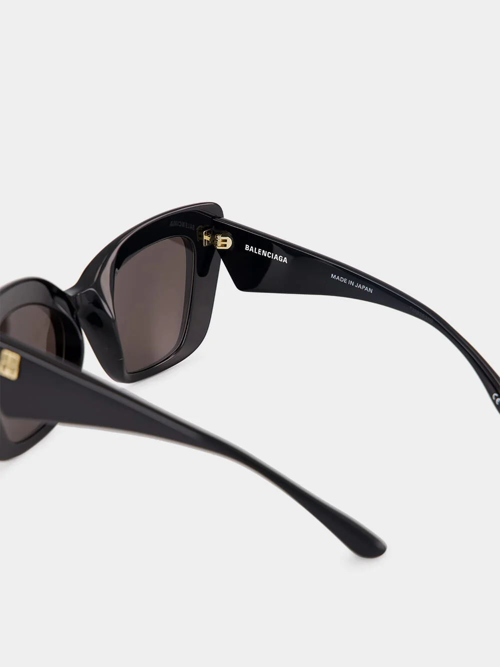Black Diva Butterfly Acetate Sunglasses - Image 5