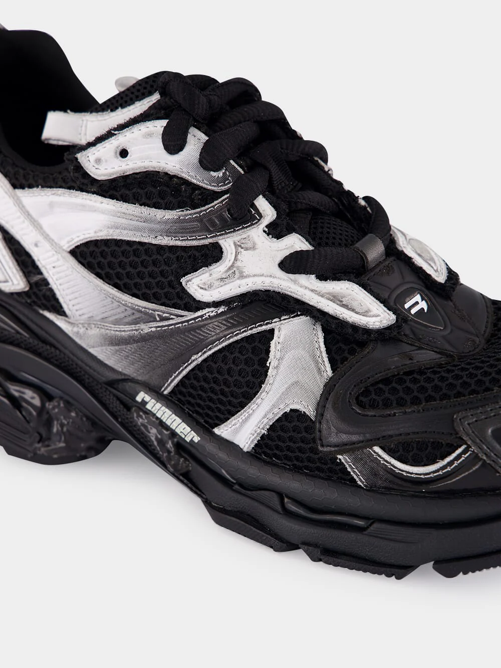 Black Runner 2 Gradient Sneakers - Image 7