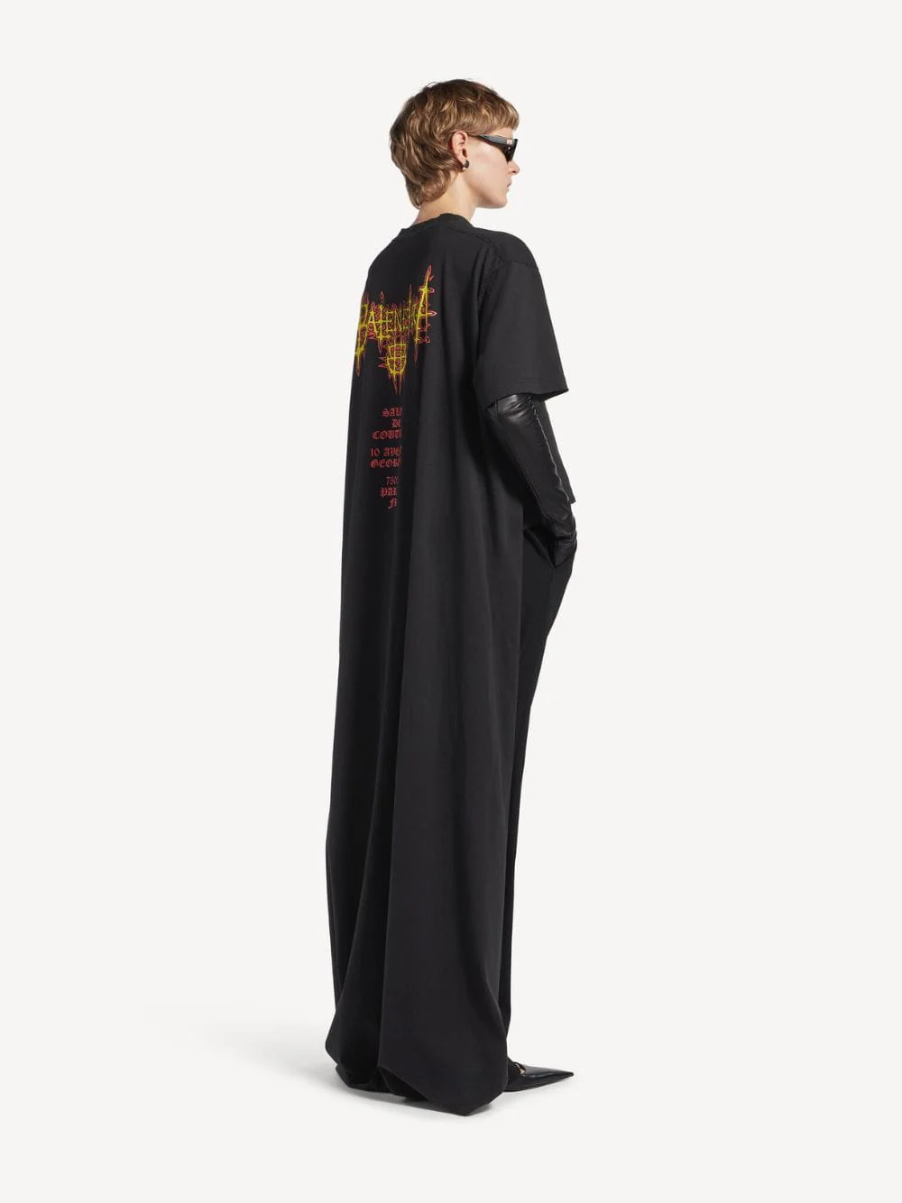 Black Sacré Cœur Train T-Shirt Dress - Image 3