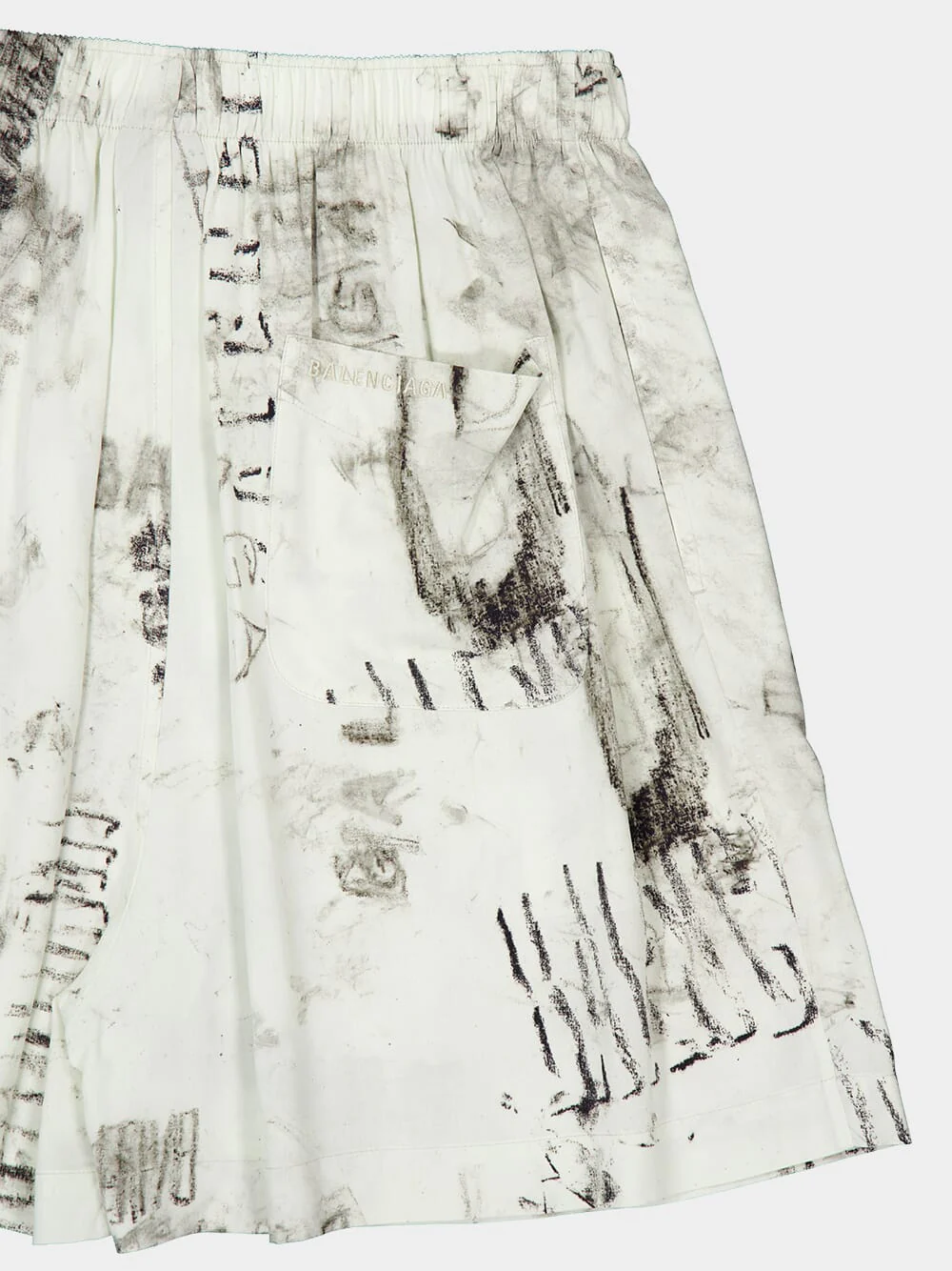 Graphite Pyjama Shorts in Viscose - Image 4
