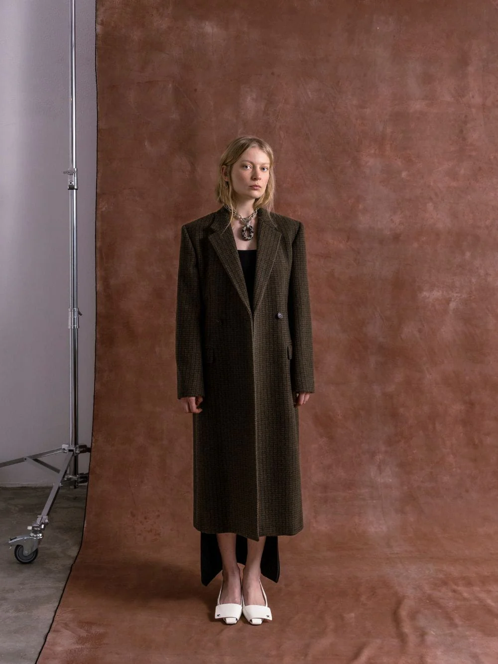 Standard Coat in Khaki and Brown - Image 2