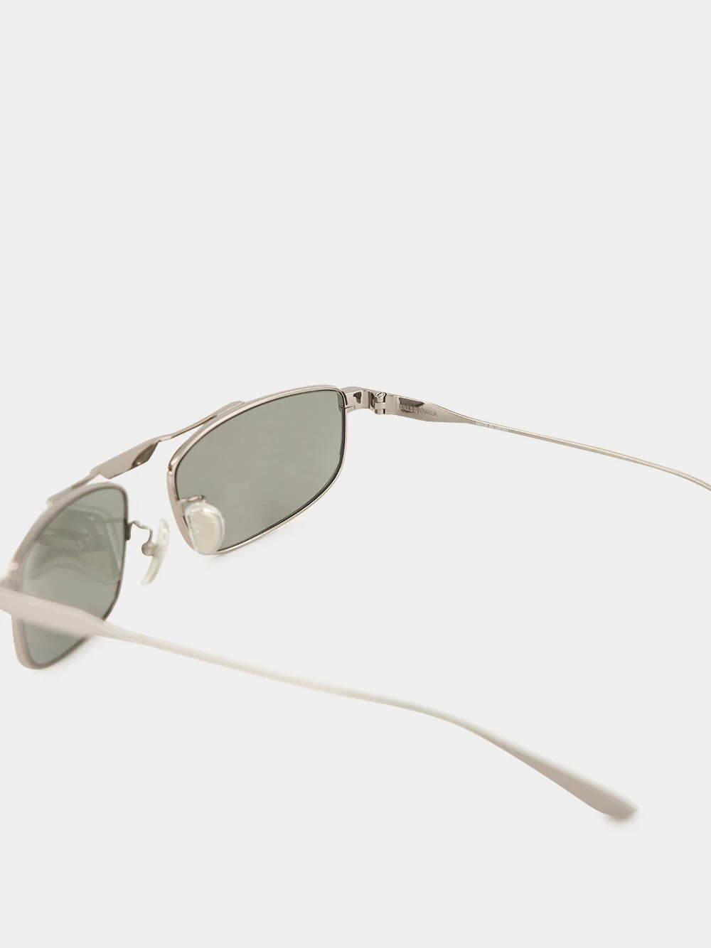 Tag 3.0 Rectangle Sunglasses in Light Grey - Image 4