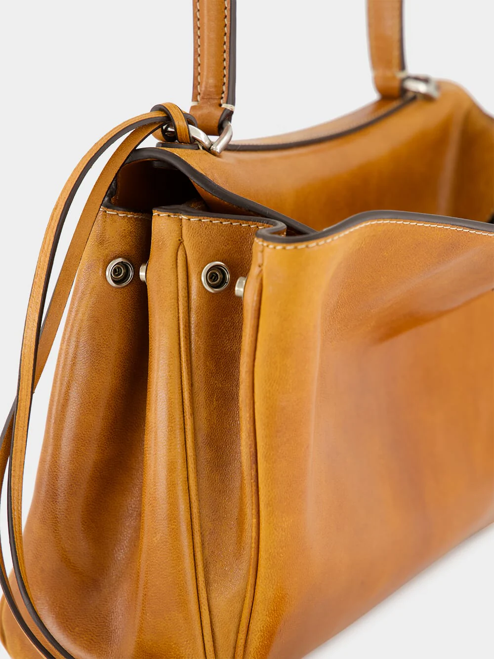 Tan Rodeo Small Handbag in Vegetal Leather - Image 8