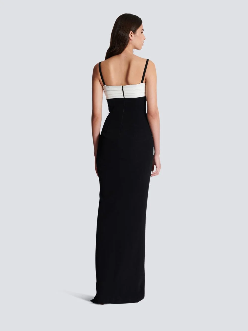 Two-Tone Long Crepe Dress with Leg Slit - Image 4