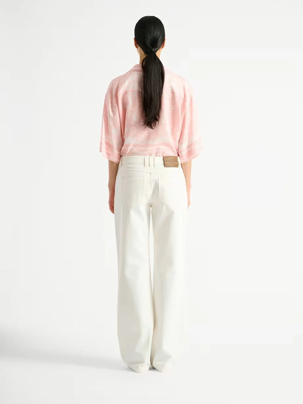 White Loose-Fit Denim Jeans - Image 4