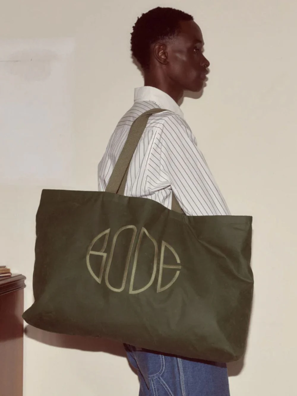 Green Waxed Cotton Zip Tote