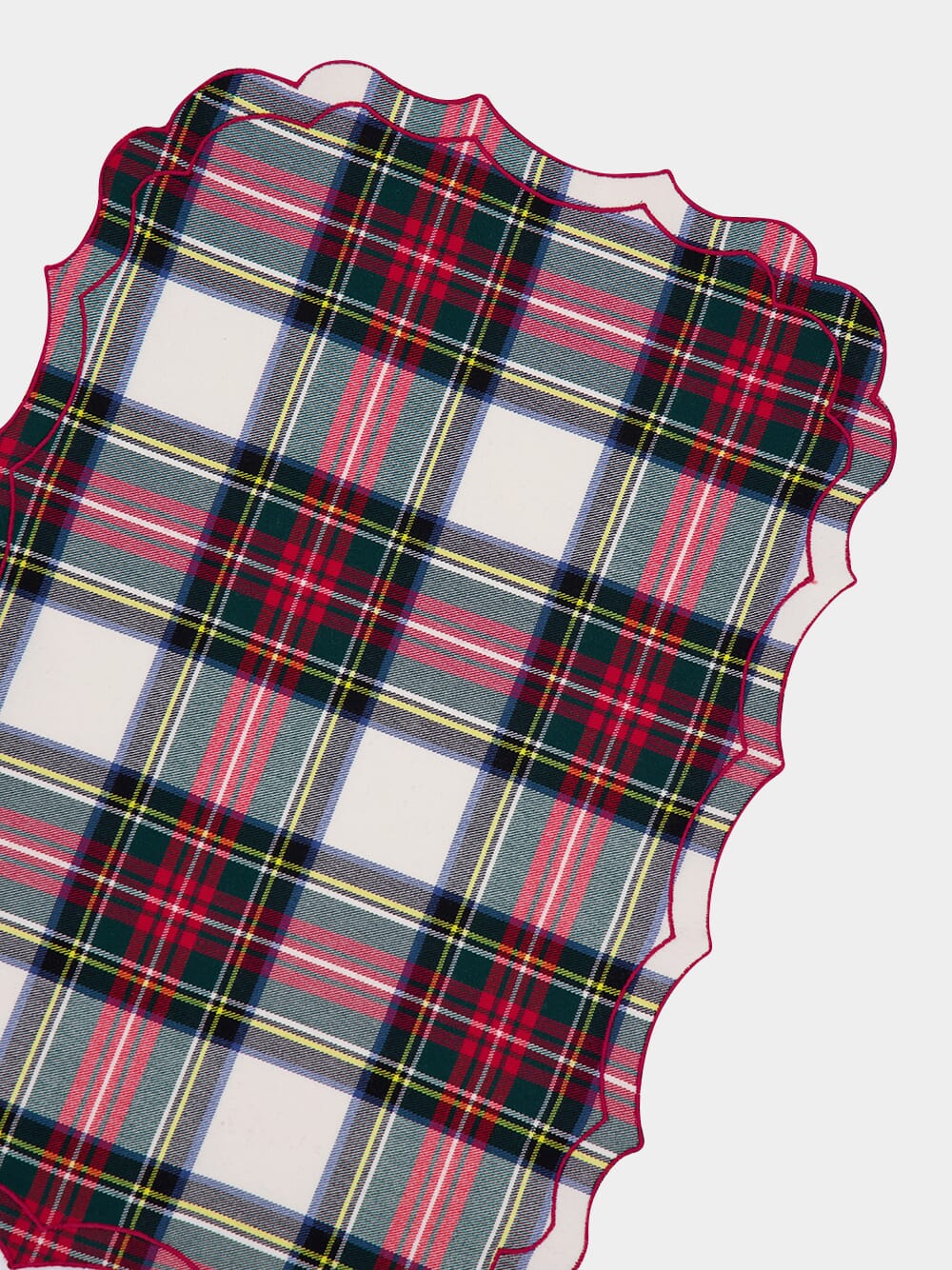 Scottish Florence Placemat in Ivory and Red - Image 4