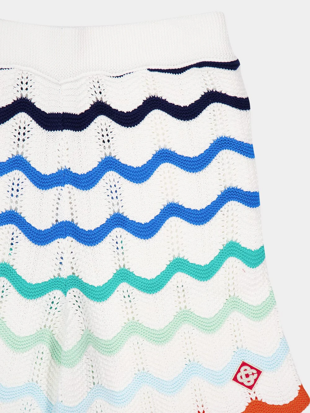 Gradient Wave Crochet Shorts - Image 4