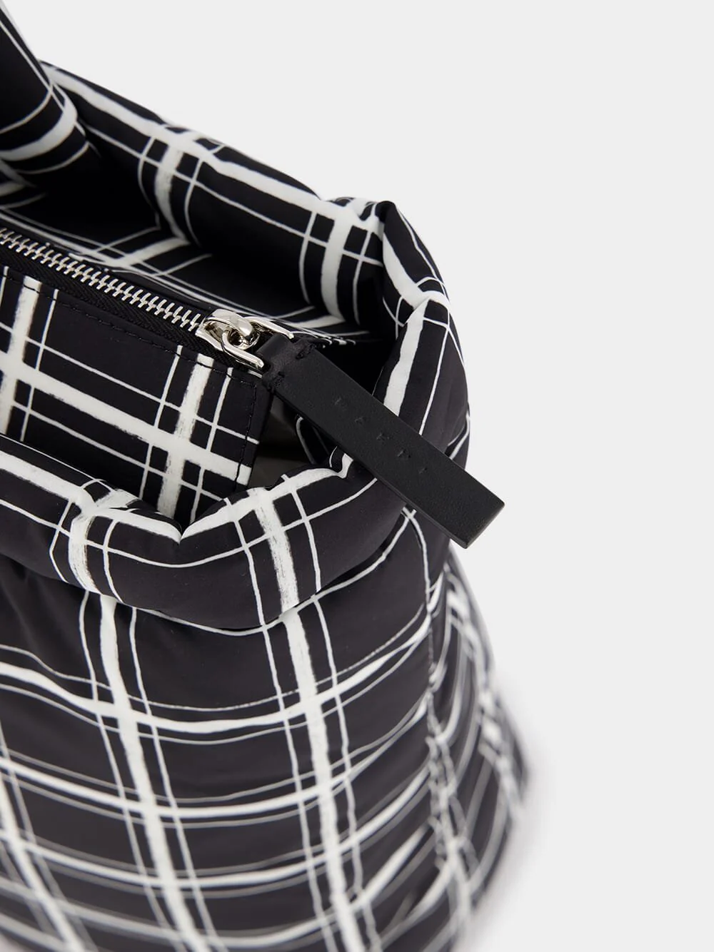 Checked Puff Tote Bag - Image 7