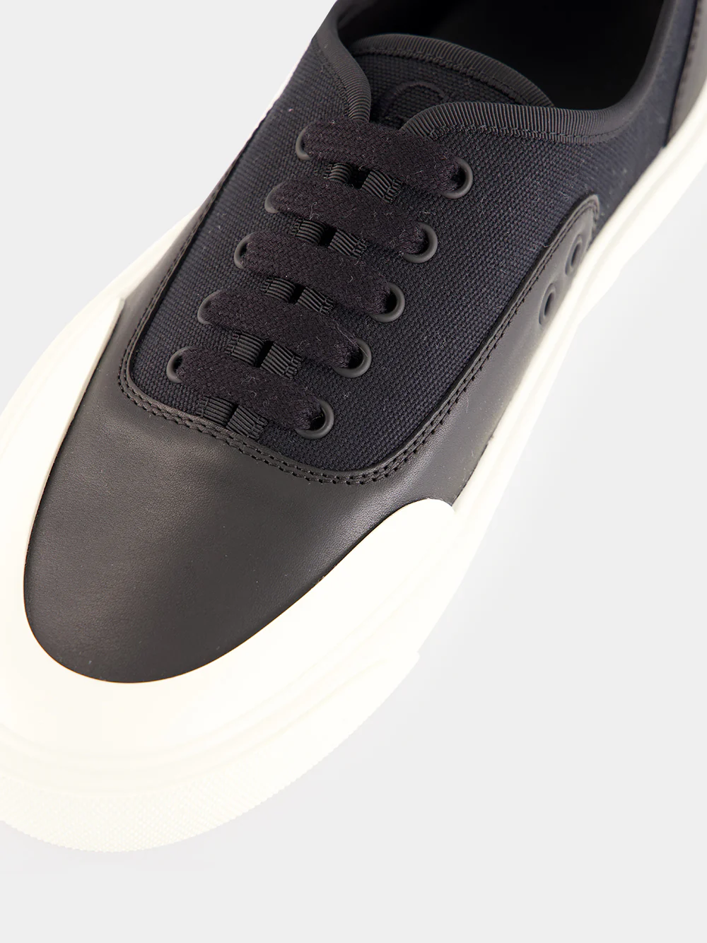 Black Tactical Skate Leather Sneakers - Image 7
