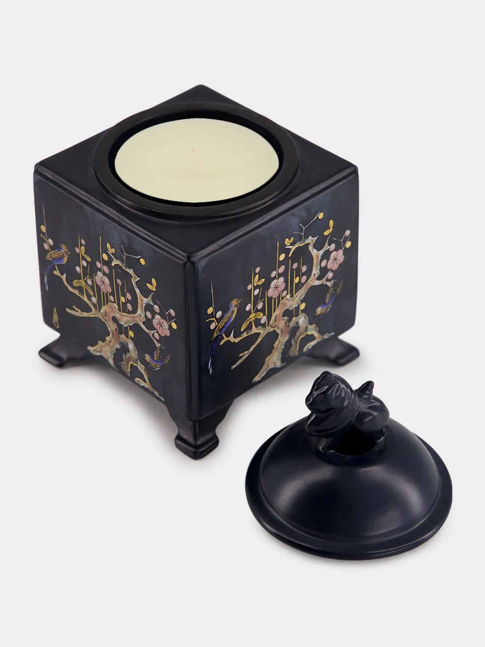 A Petal, A Poem' Refill Candle 180g - Image 3