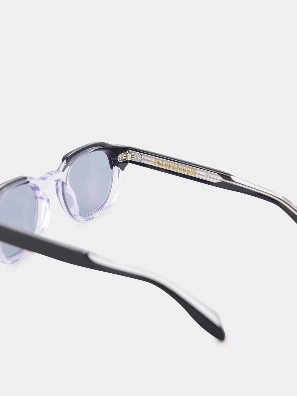 Black on Crystal 1420 Round Sunglasses - Image 4