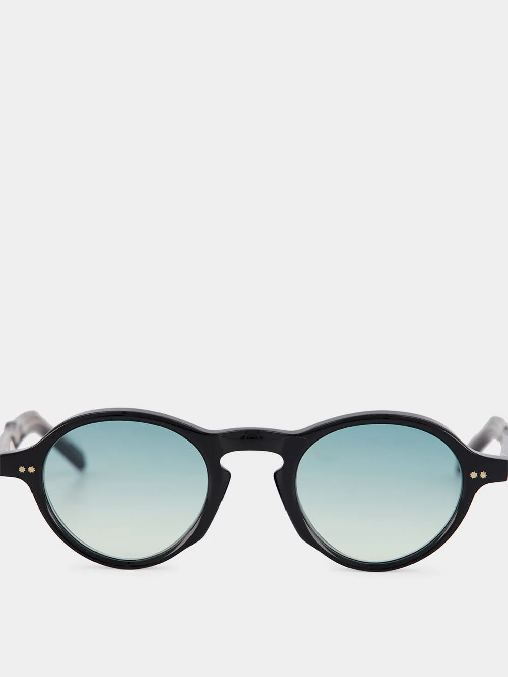 Black GR08 Round Sunglasses - Image 4