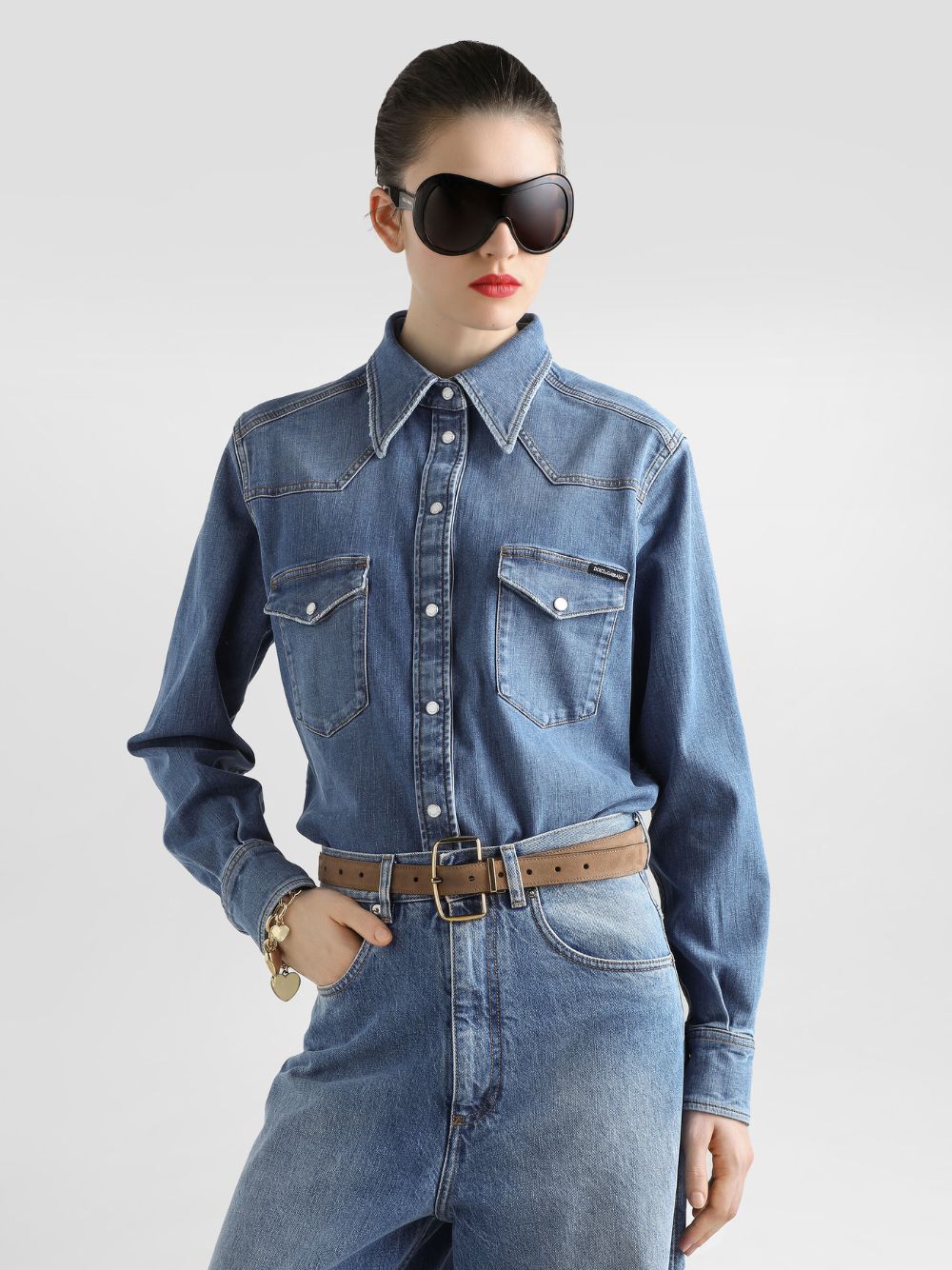 Blue Fitted Denim Shirt with Western Stitching - Image 2