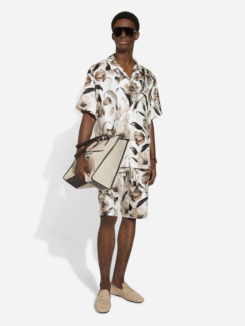 Beige Silk Hawaiian Shorts with Tulip Print - Image 2
