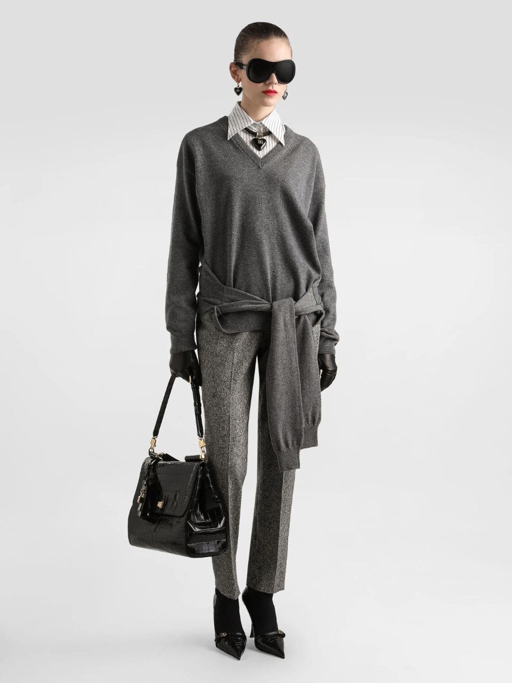 Grey V-Neck Cashmere Pullover