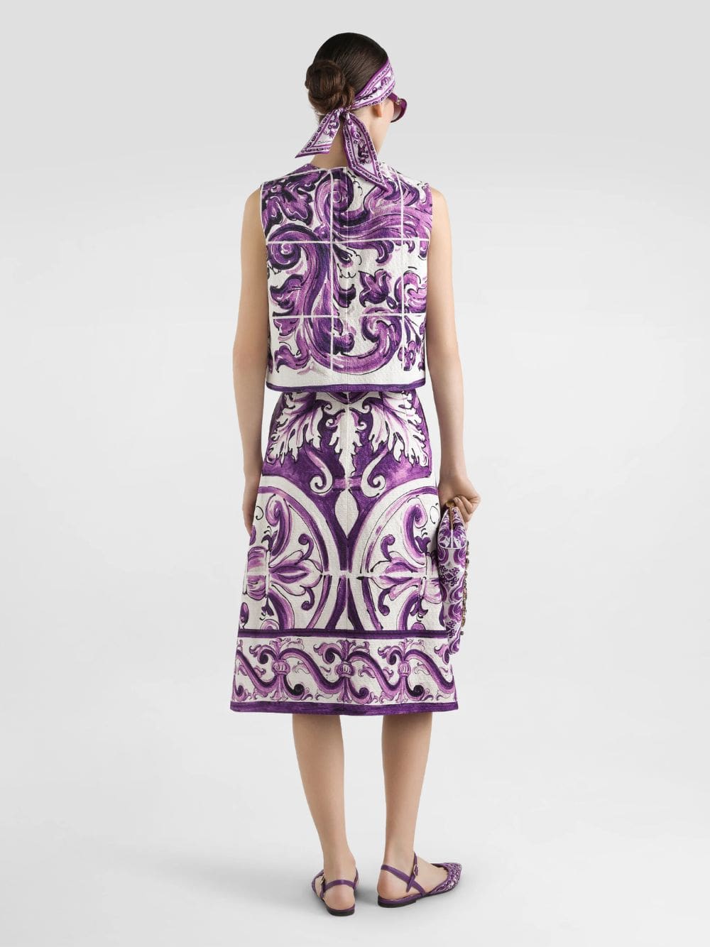 Majolica-Print Sleeveless Mat Top - Image 4