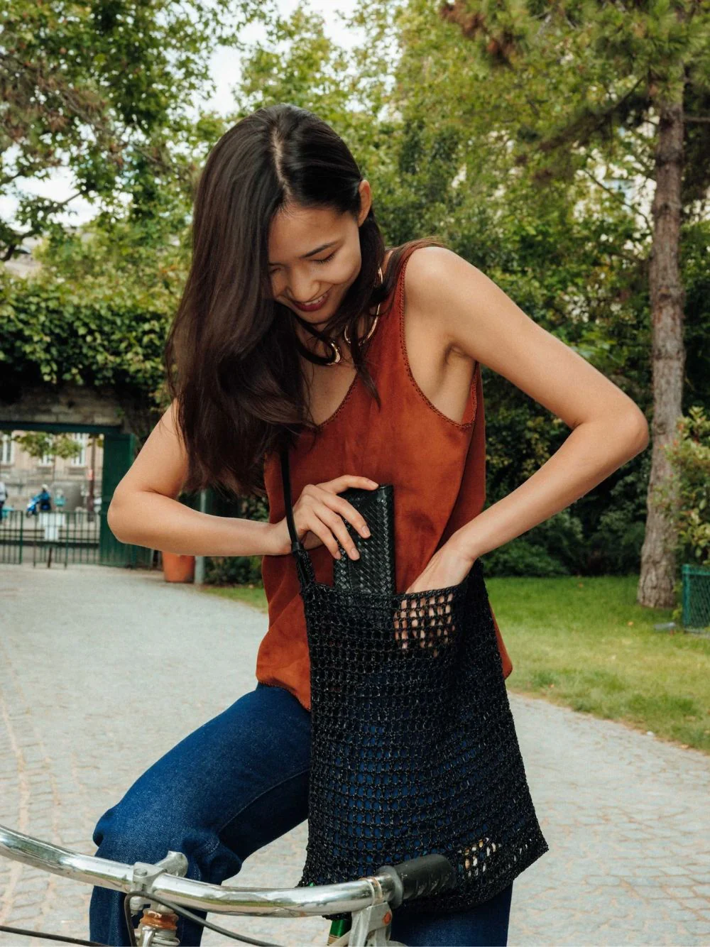 Black Knit Hobo Leather Tote - Image 4