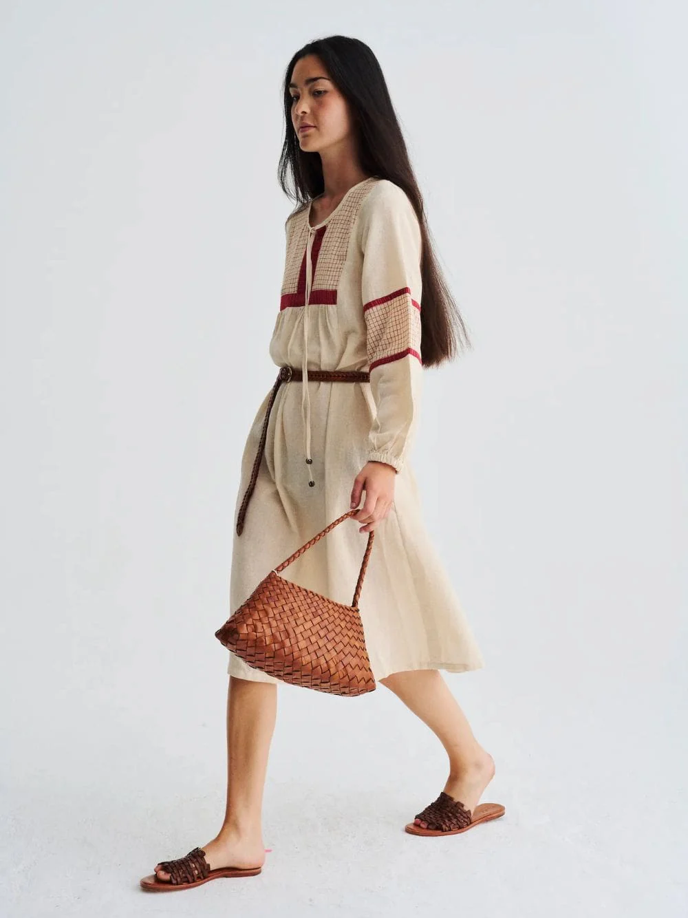Tan Rosanna Woven Leather Baguette Bag - Image 4