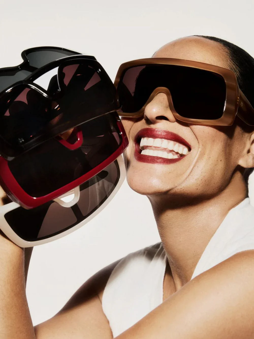 Brown Freedom Oversized Sunglasses - Image 2