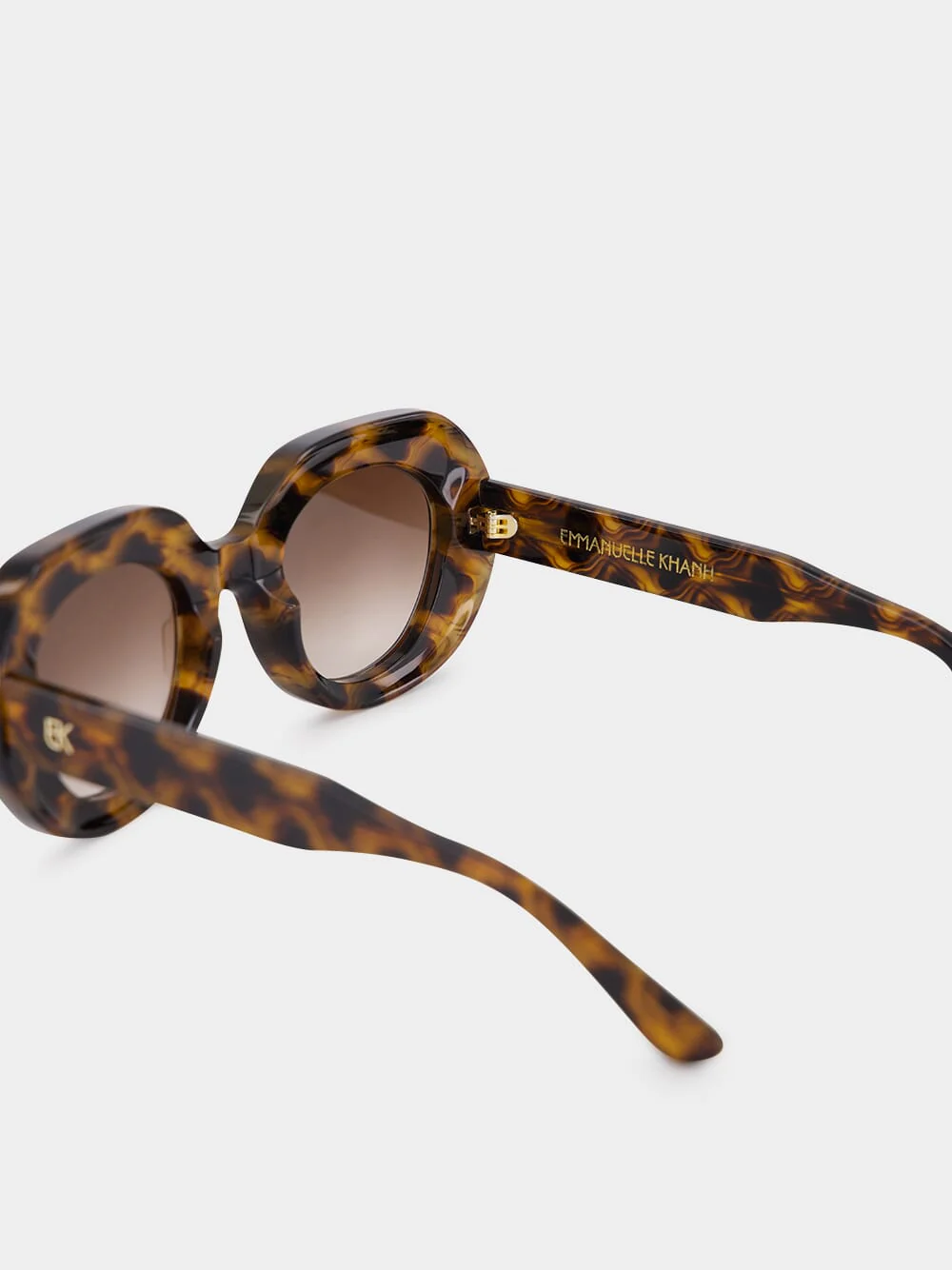 Tortoiseshell Love Oval Acetate Sunglasses - Image 4
