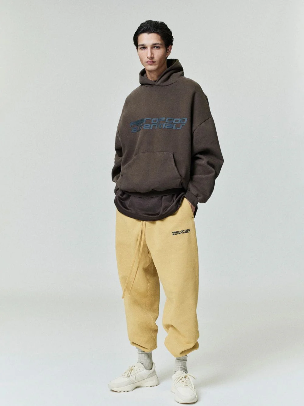 Brown Heavy Fleece 90s Hooded Sweatshirt - Image 2