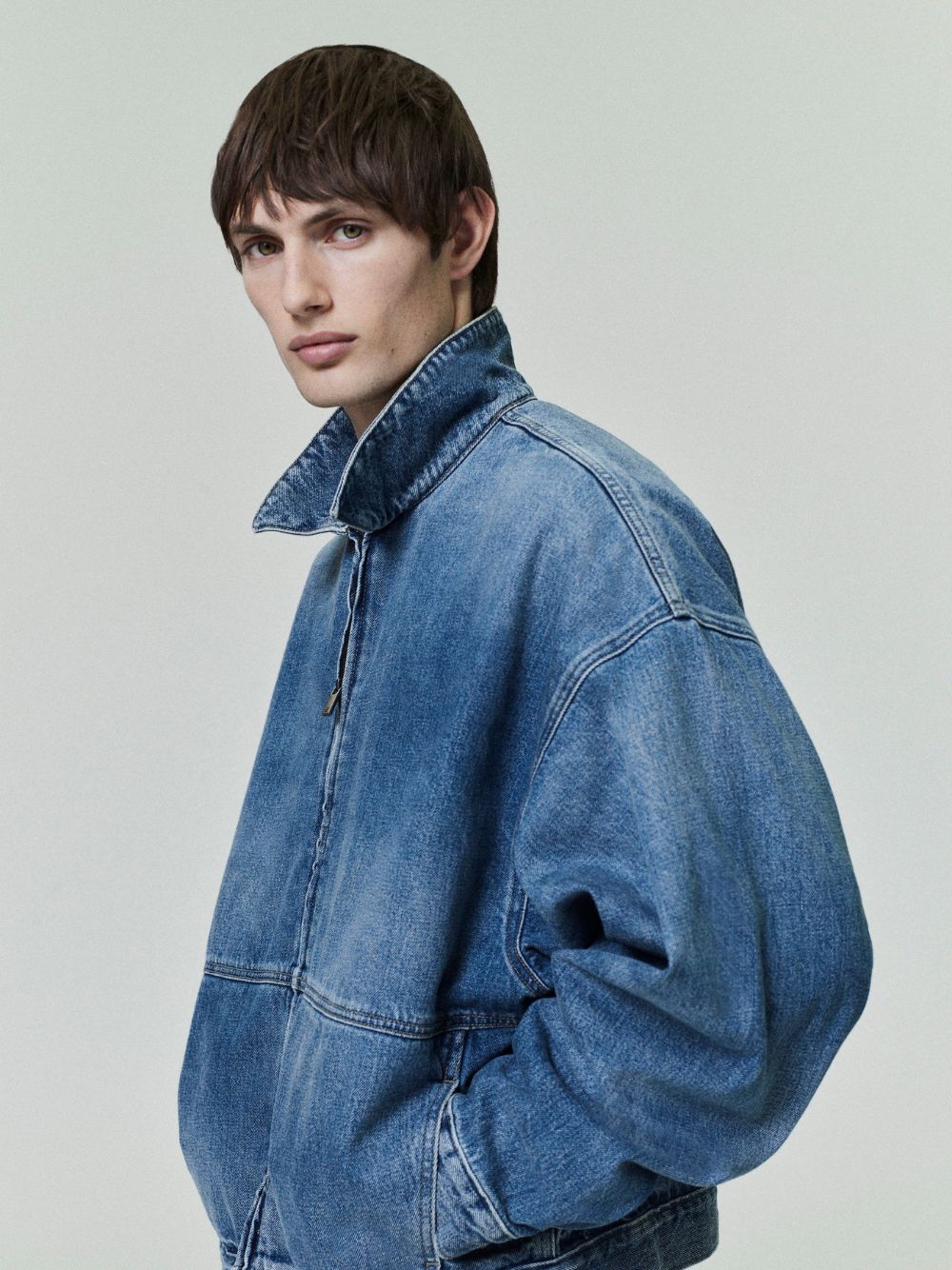 Classic Blue Denim Trucker Jacket - Image 3