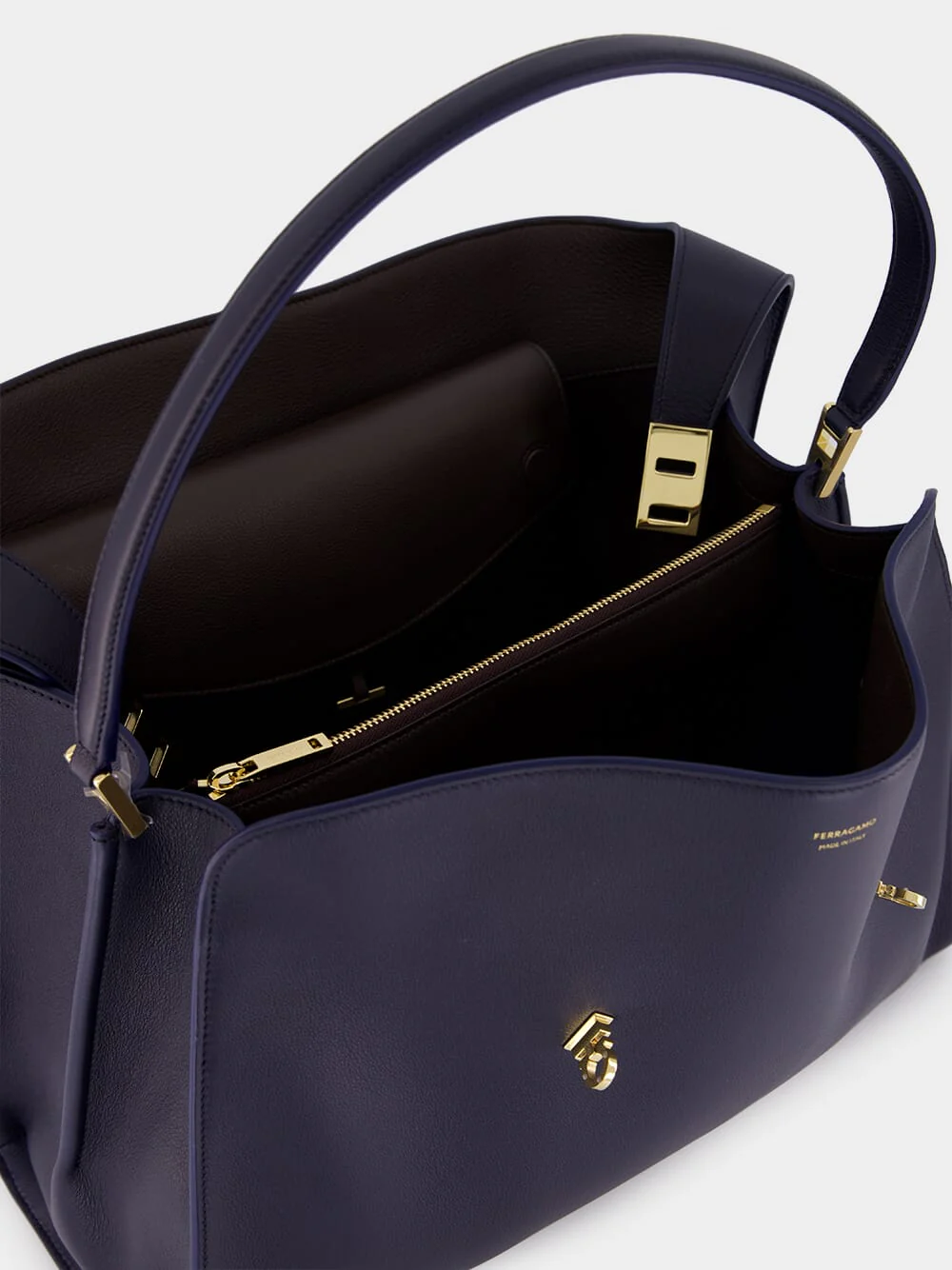 Hug Soft Large Navy Blue Shoulder Bag - Image 5