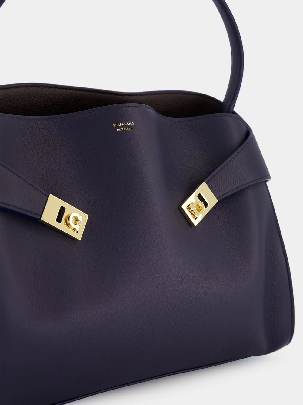 Hug Soft Large Navy Blue Shoulder Bag - Image 6