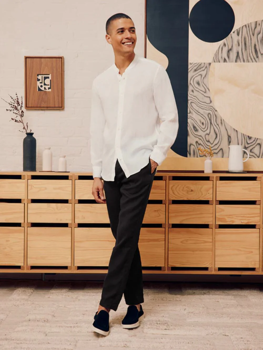 Oscar Black Linen Trousers - Image 2