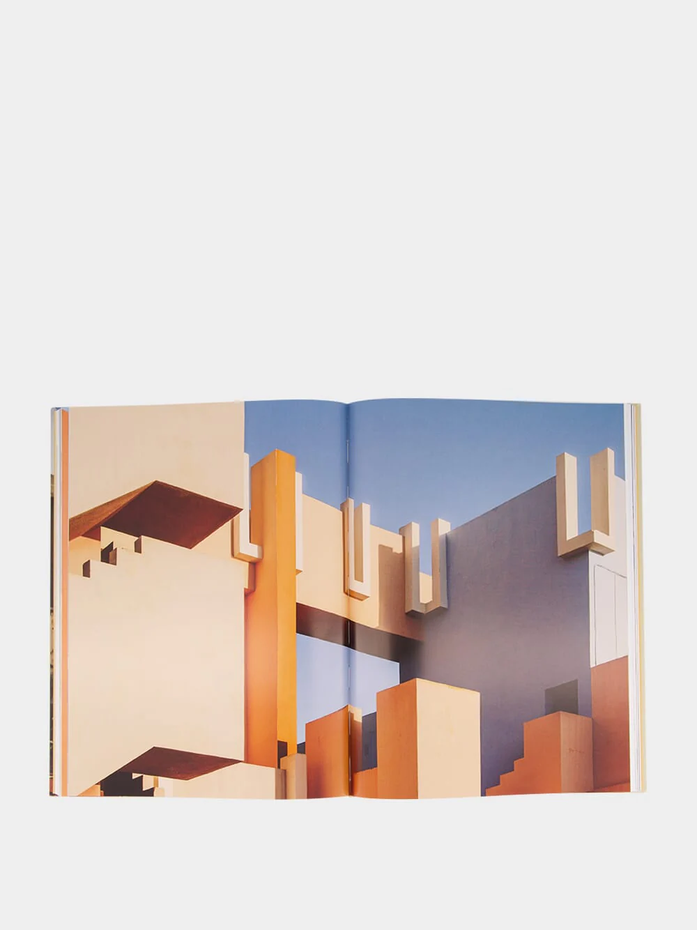 Ricardo Bofill Visions of Architecture Book - Image 5
