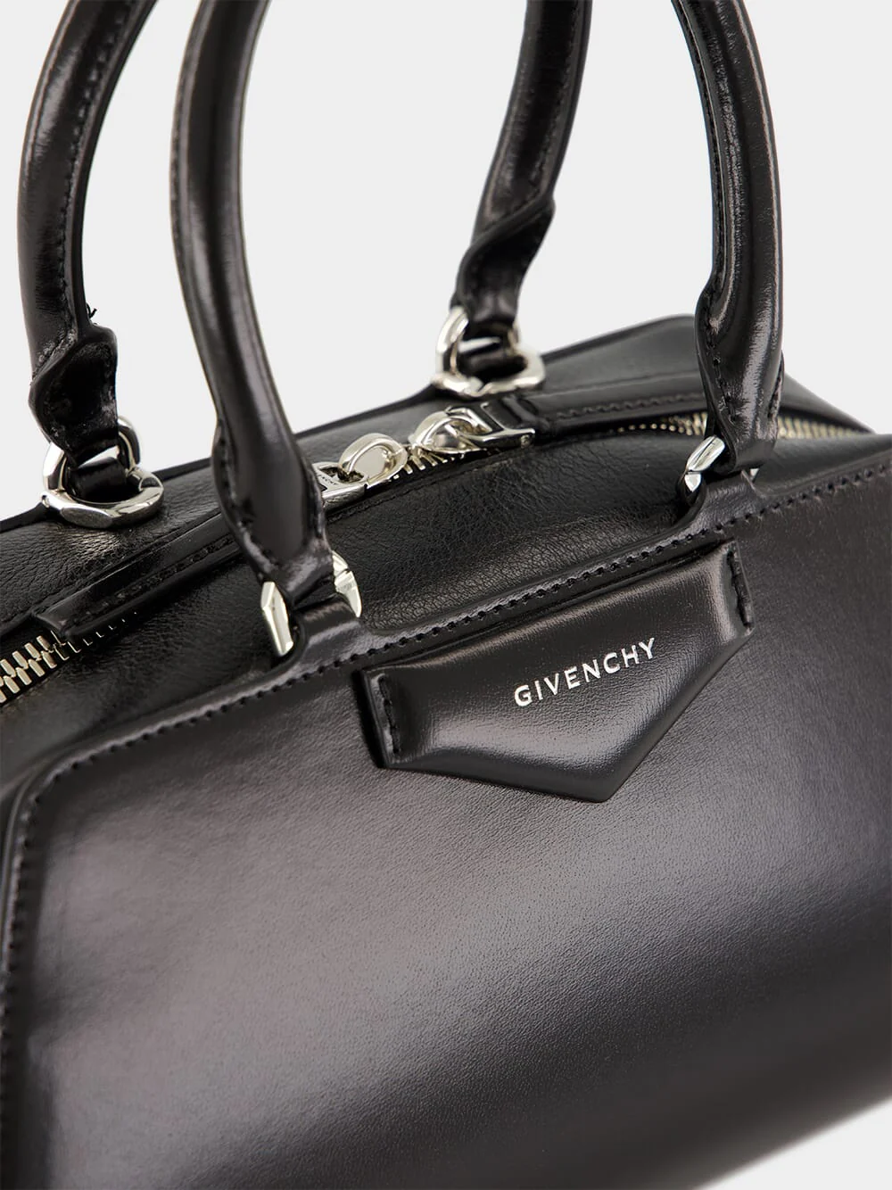 Black Small Antigona East-West Bag - Image 7