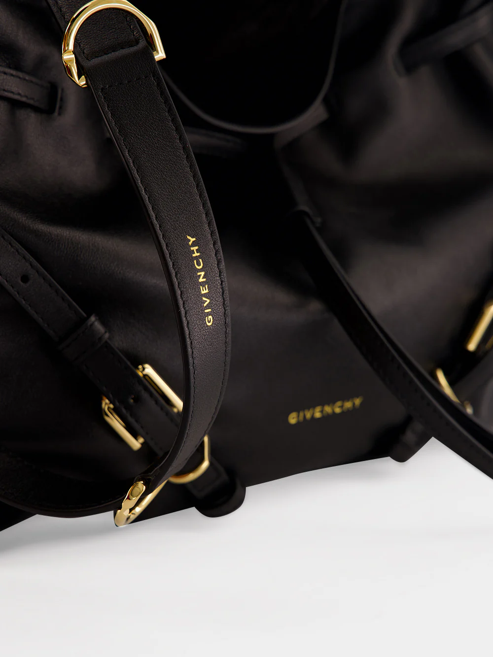 Black Small Voyou Leather Bucket Bag - Image 9