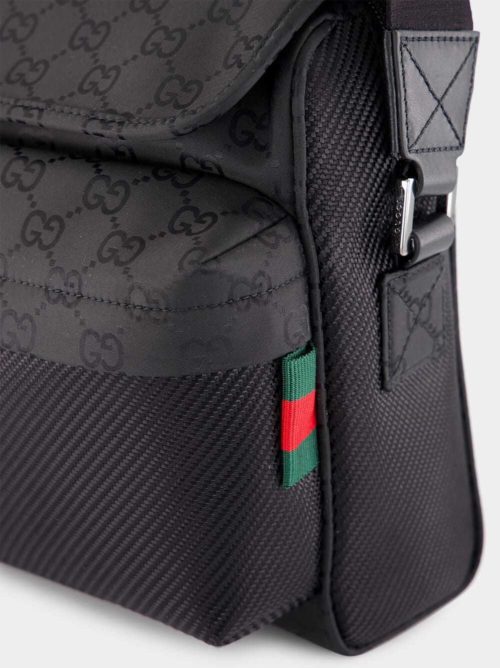 Black Medium GG Crossbody Bag - Image 8