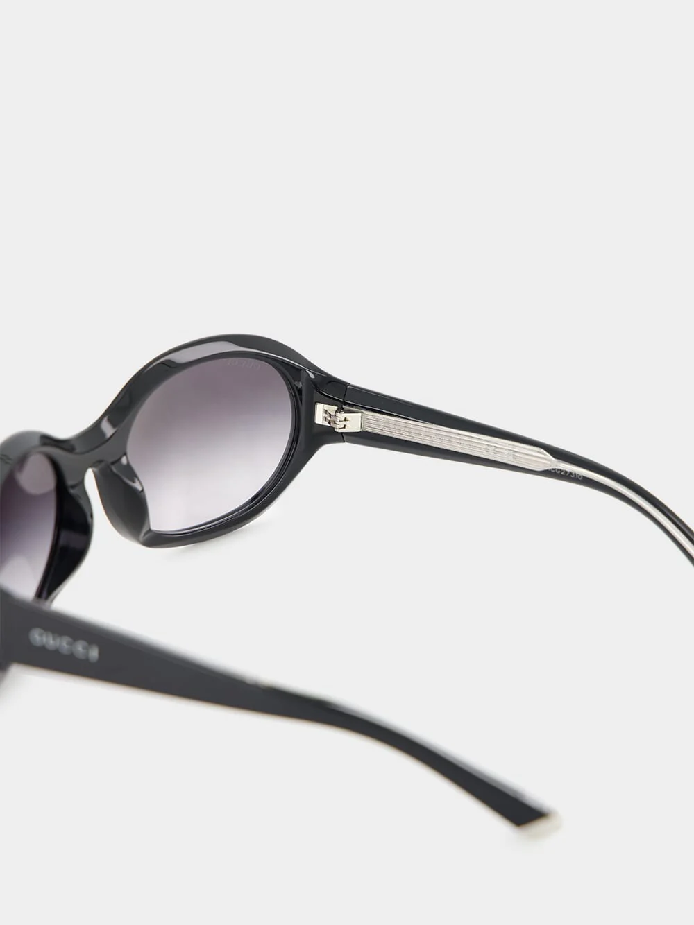 Black Round Frame Sunglasses - Image 4