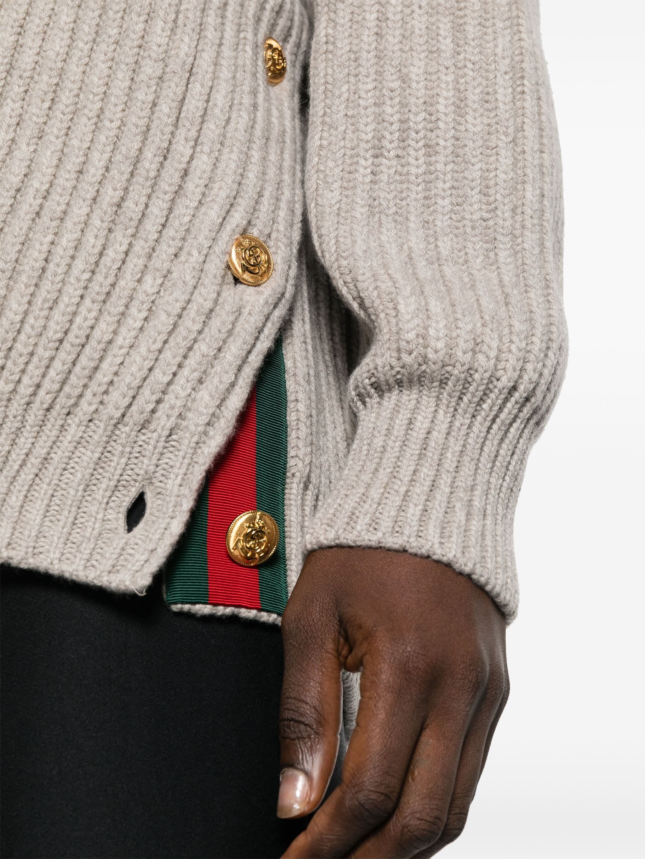 Warm Grey Wool-Cashmere Sweater - Image 7