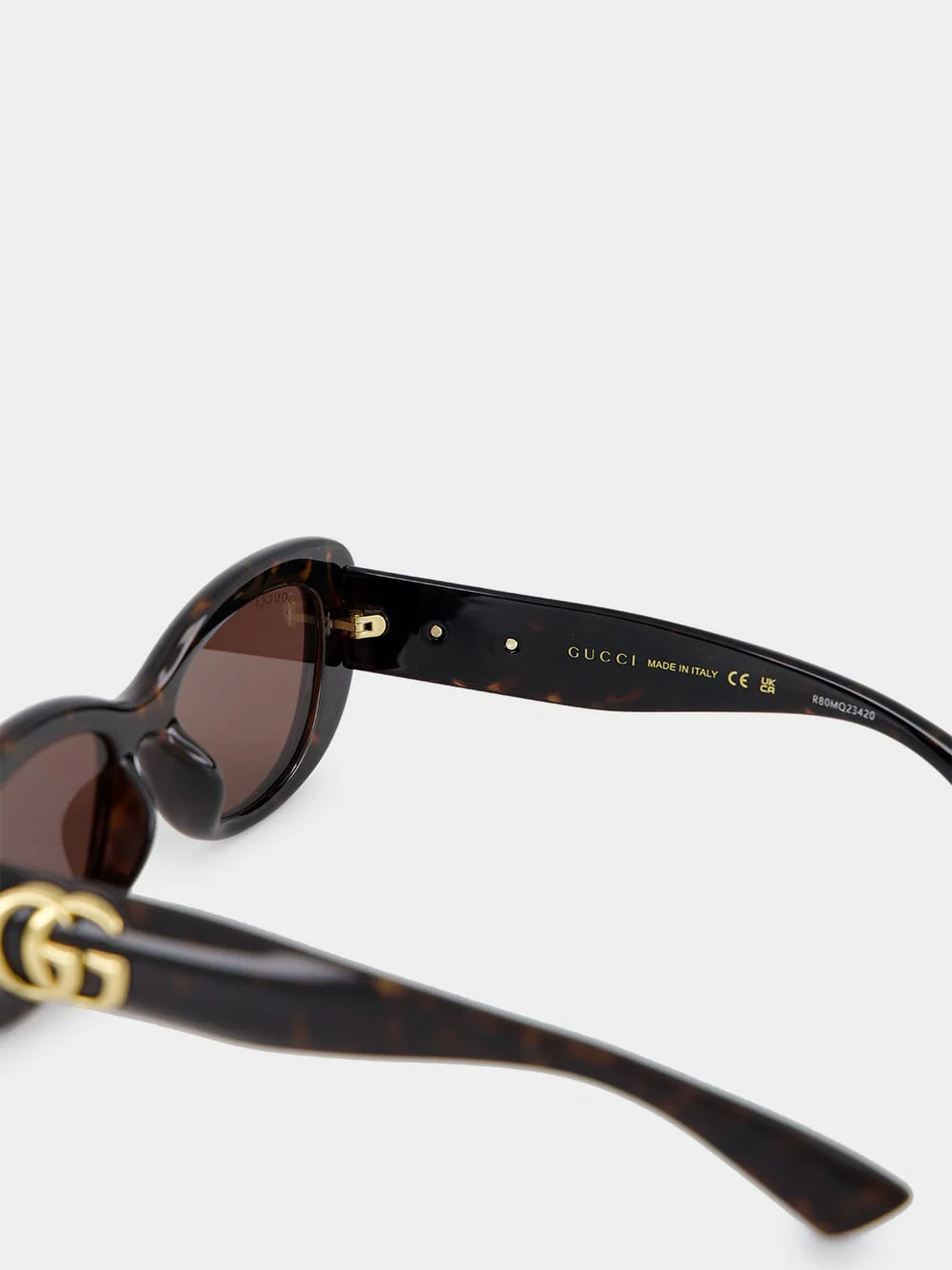 Low Nose Bridge Fit Tortoiseshell Oval Sunglasses - Image 4