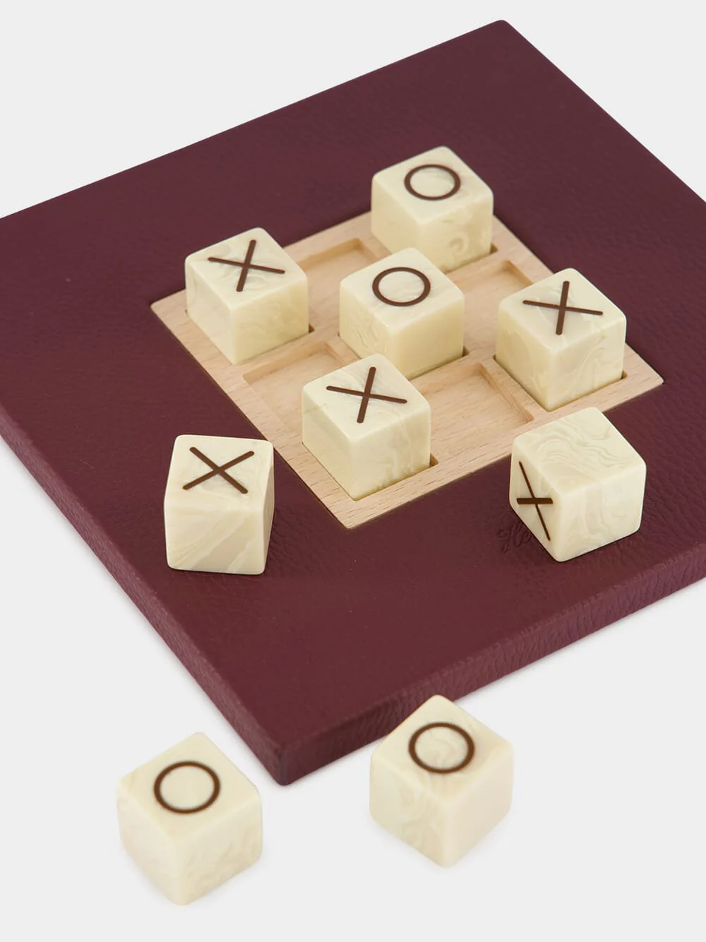 Aubergine Leather Tic Tac Toe - Image 2