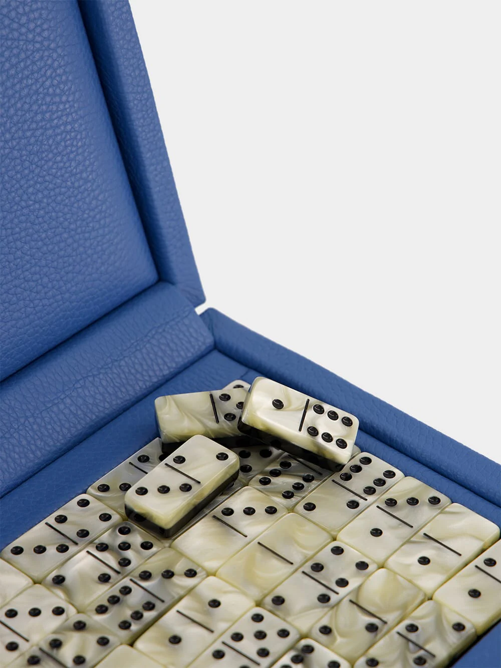 Limoges Grained Dominoes Set - Image 3